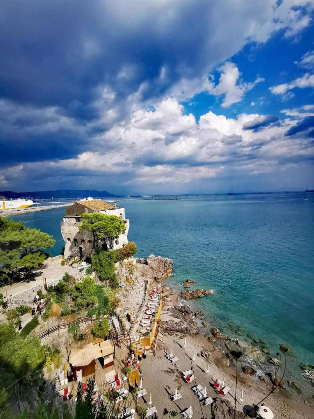 Approdo Di Marina Apartment Vietri Bagian luar foto